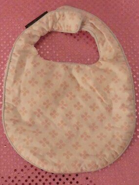 DWELL STUDIO Reversible Terrycloth Baby Pink Floral Velcro Fastened Bib